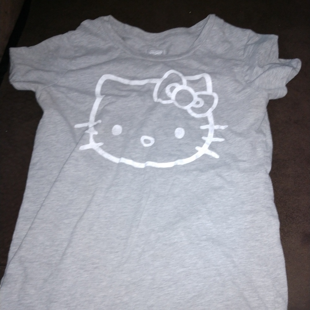 Hello kitty tshirt
